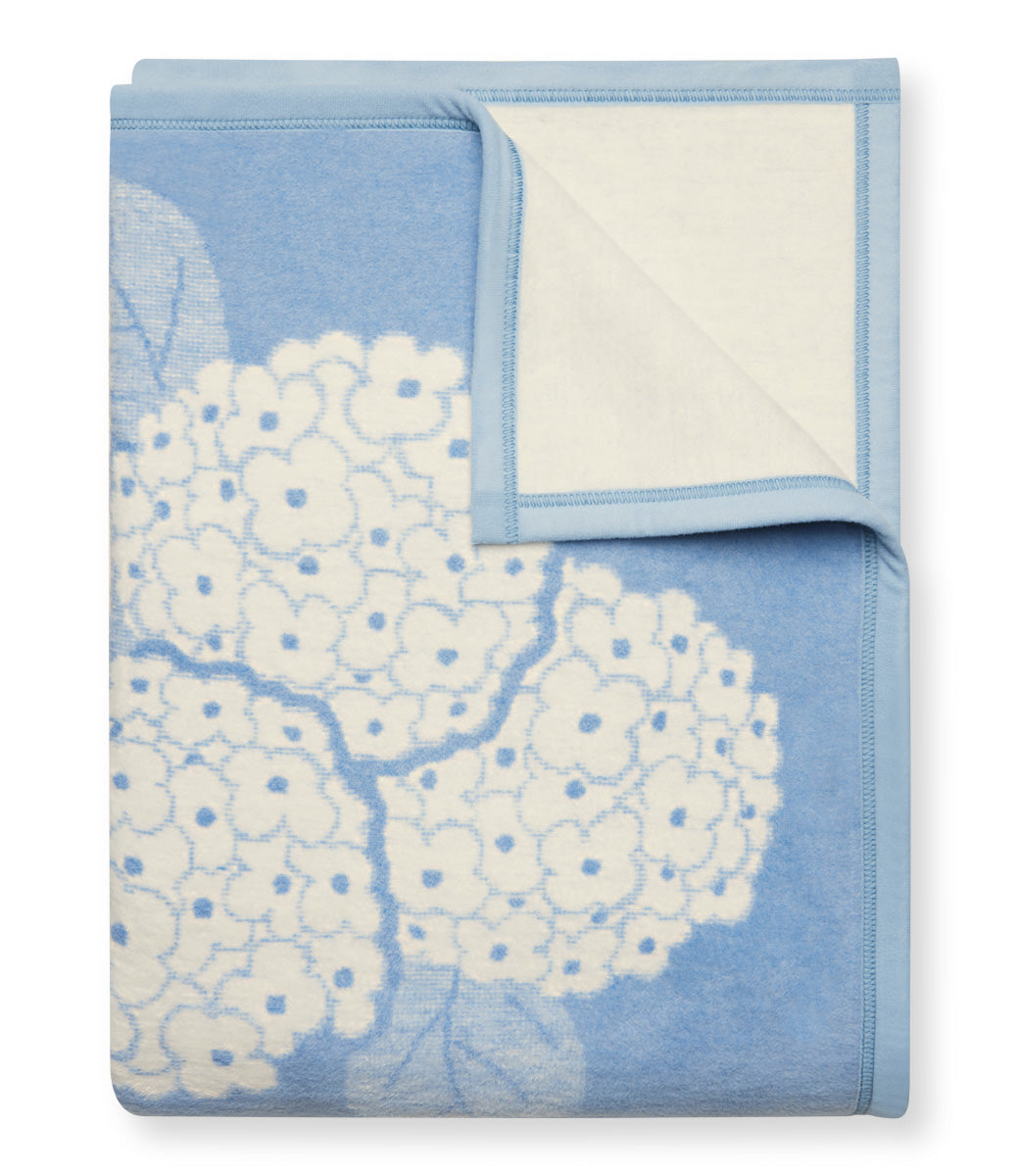 HYDRANGEASBLUEBELL_folded