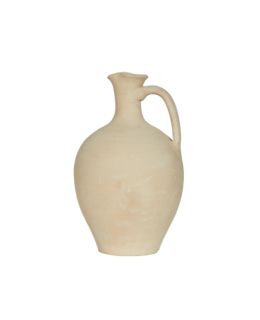 PinchNeckVase-1.Hero_95b7cc3e-6e1a-4d15-aa6b-b7789adf51bc_900x