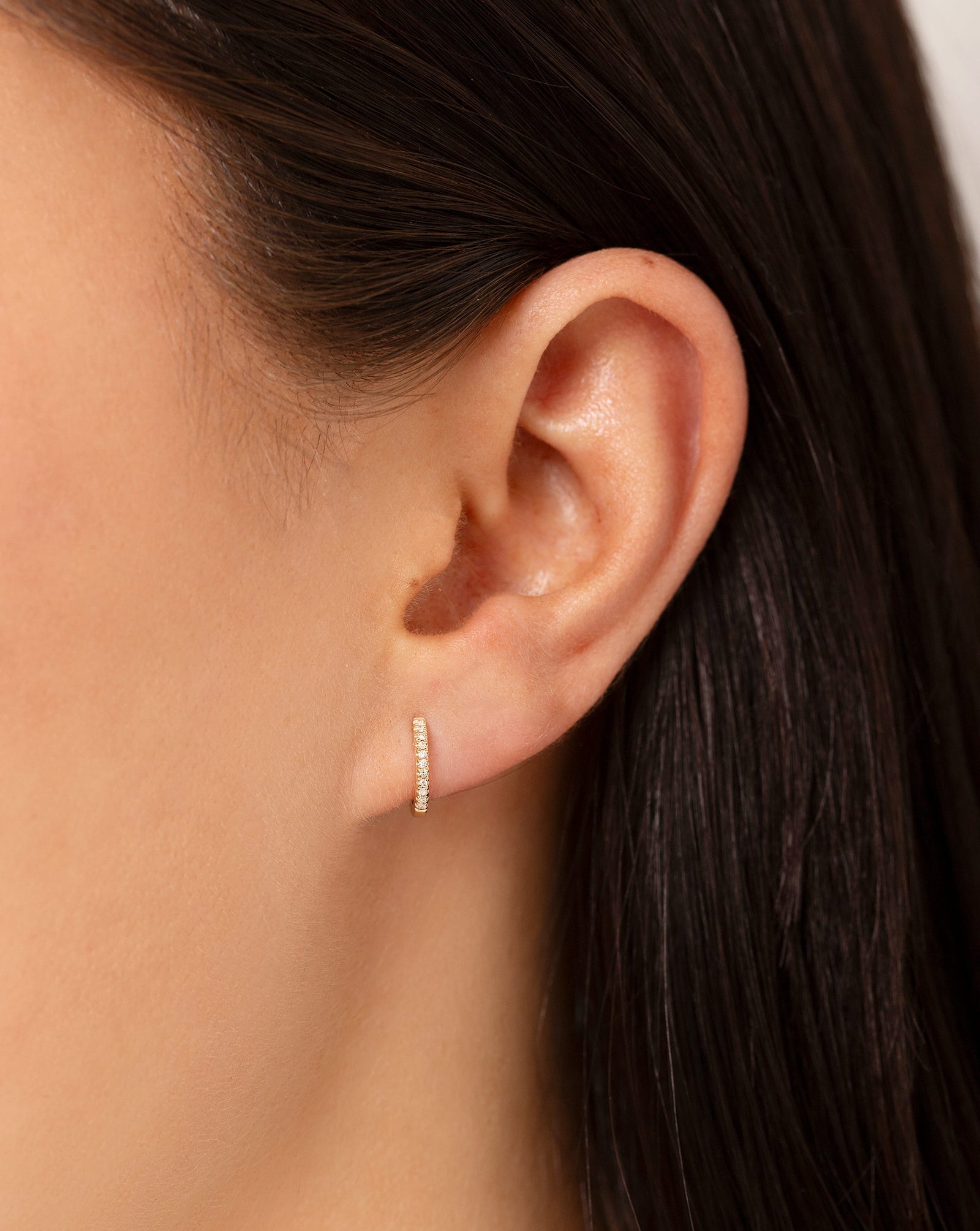 RC_Earrings_DiamondHuggies_YG_01_1600x